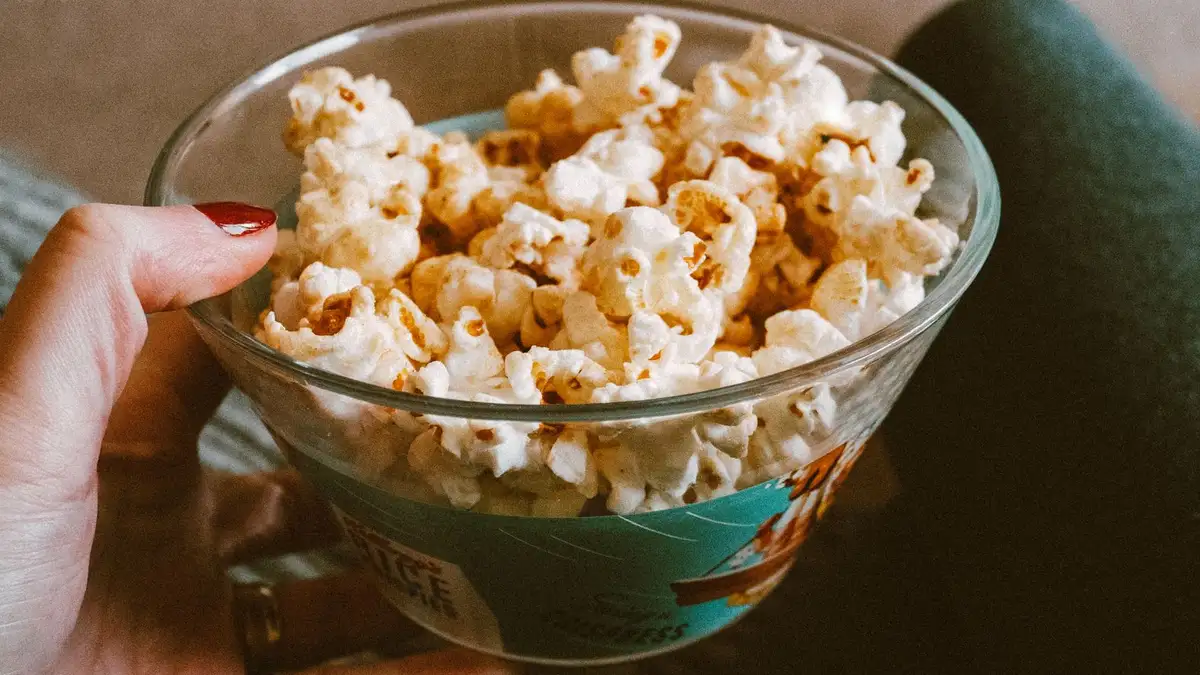 Pop-corn pour bébé : introduction dès 4-5 ans